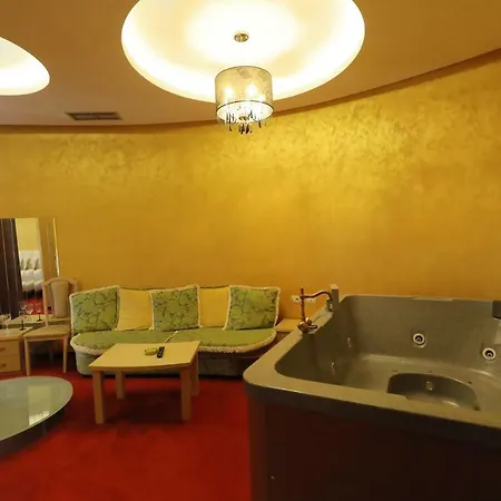 Hotel Hotel Gjuta Tirana