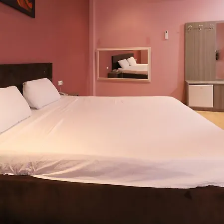 Hotel Hotel Gjuta Tirana